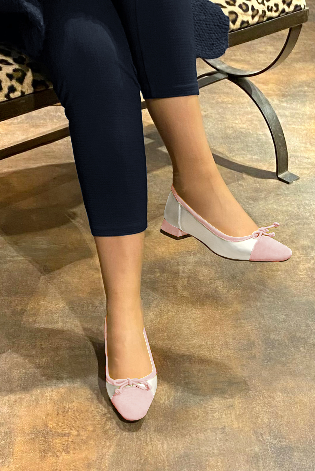 Powder pink and pure white women's ballet pumps, with low heels. Square toe. Flat flare heels. Worn view - Florence KOOIJMAN